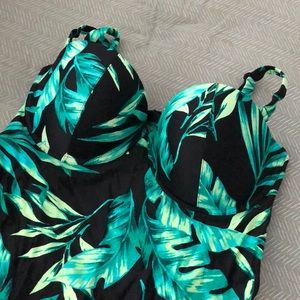 Old navy bathing suit